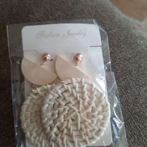 Elegant Woven Cream Earrings